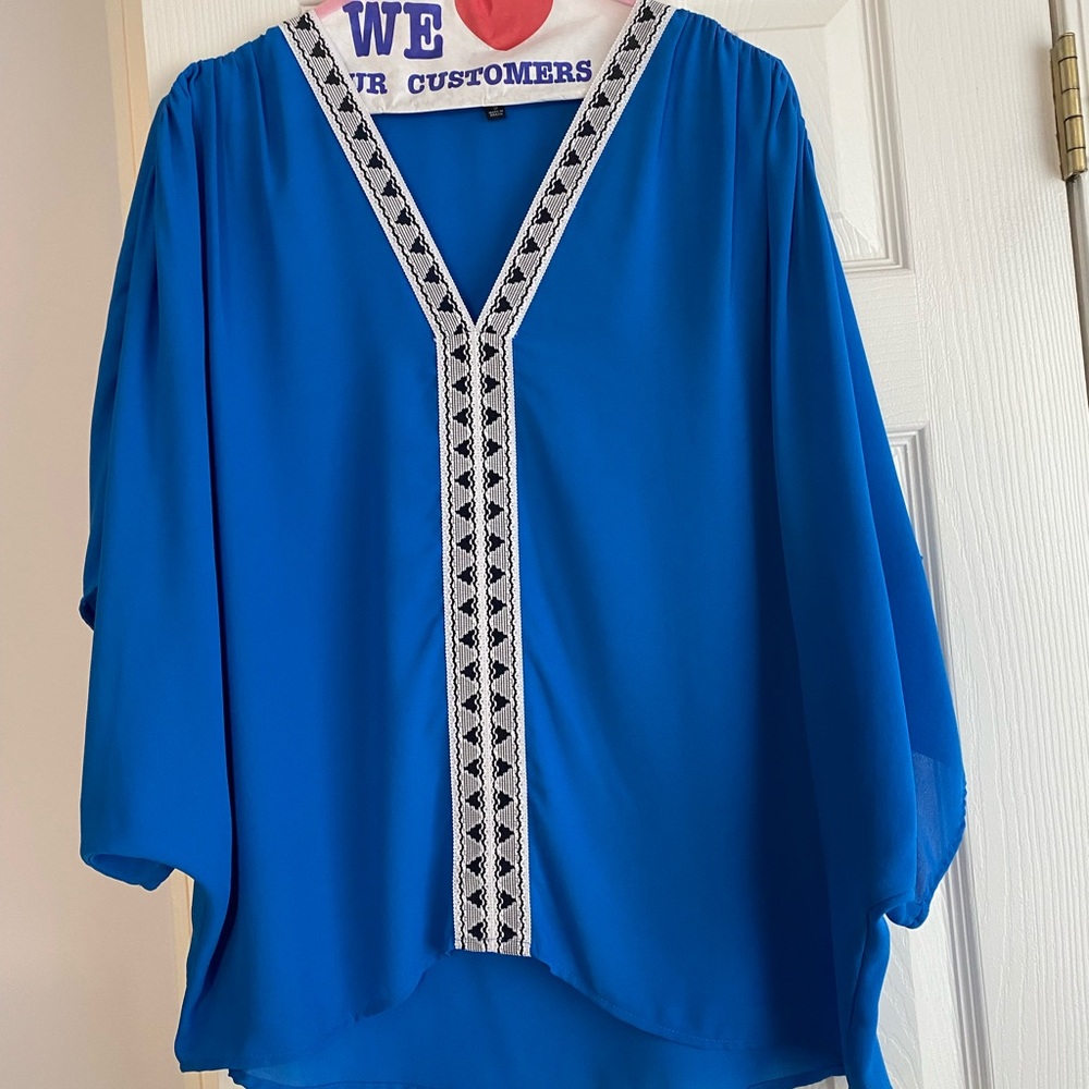 3/$30 VICI blouse
